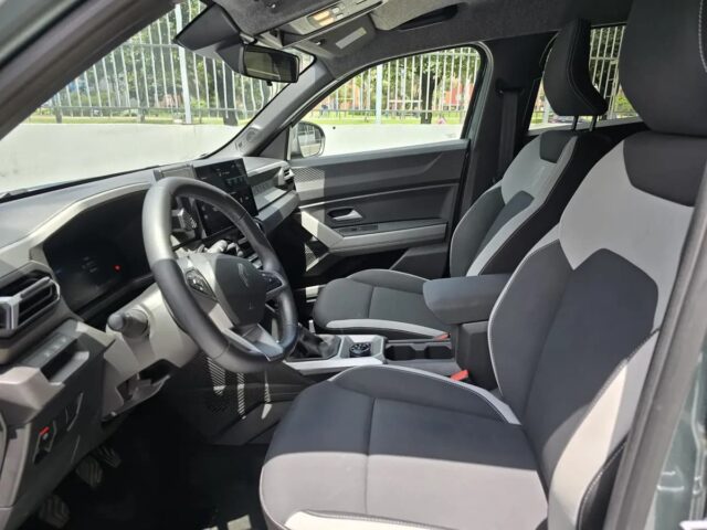 Renault Duster Hybrid E-TECH 2027